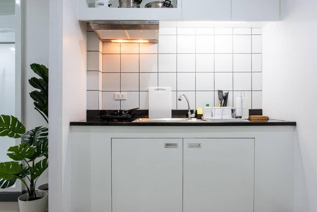 P4 Silom Large 2Beds Full Kitchen Wifi 4-6Pax Apartment กรุงเทพมหานคร ภายนอก รูปภาพ